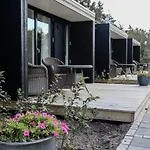 Blåbjerggaard - Hennebysvej 60 *
